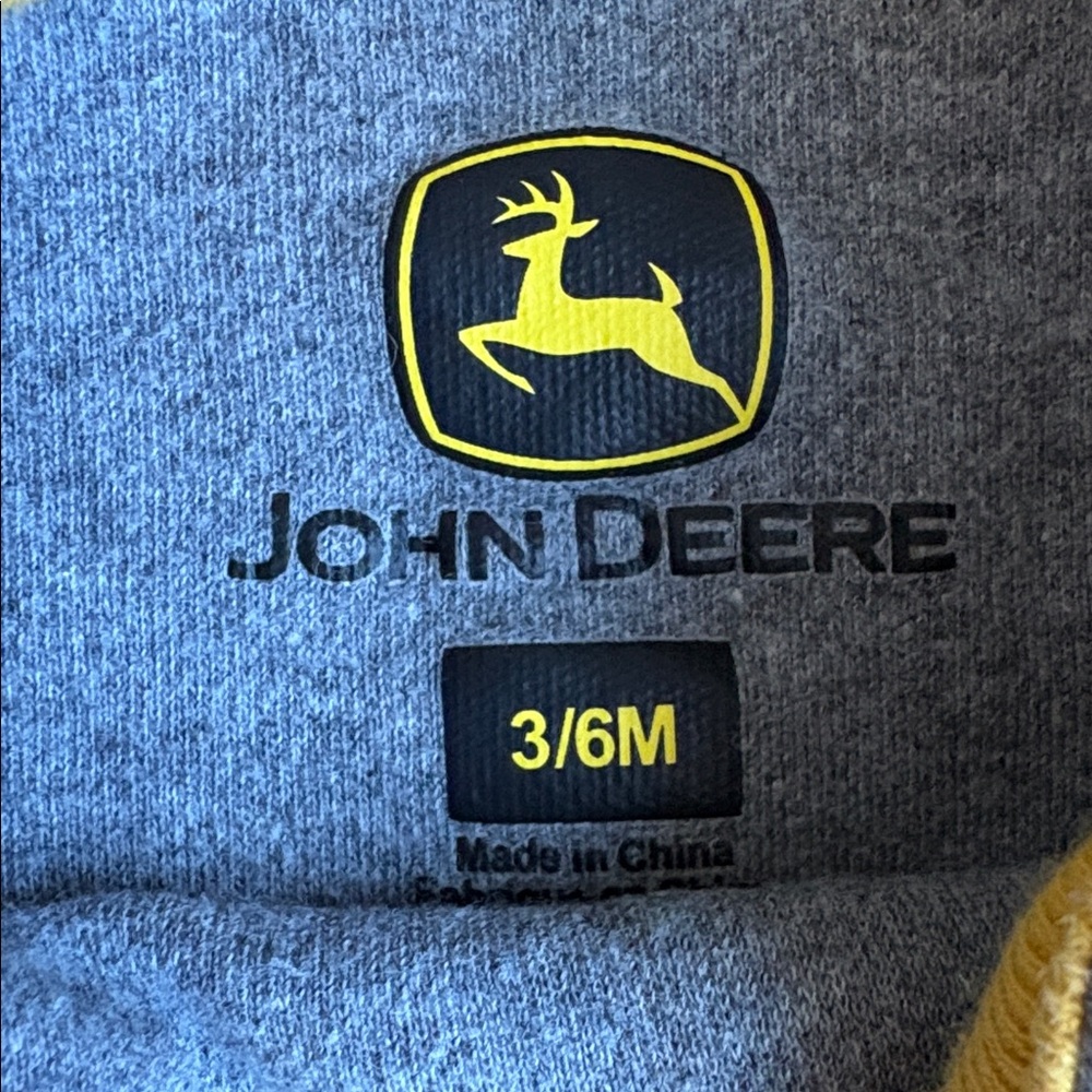 JOHN DEERE | BABY BODYSUIT - Picture 2 of 3